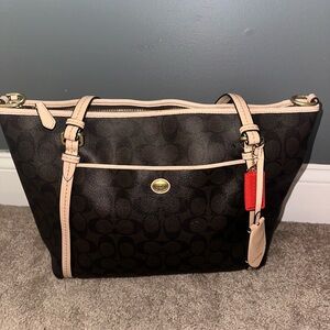 COACH Purse Peyton Brown